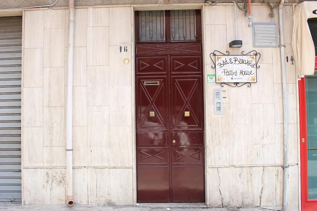 *** Bed & Breakfast B&B Patty'S House Adrano Italien